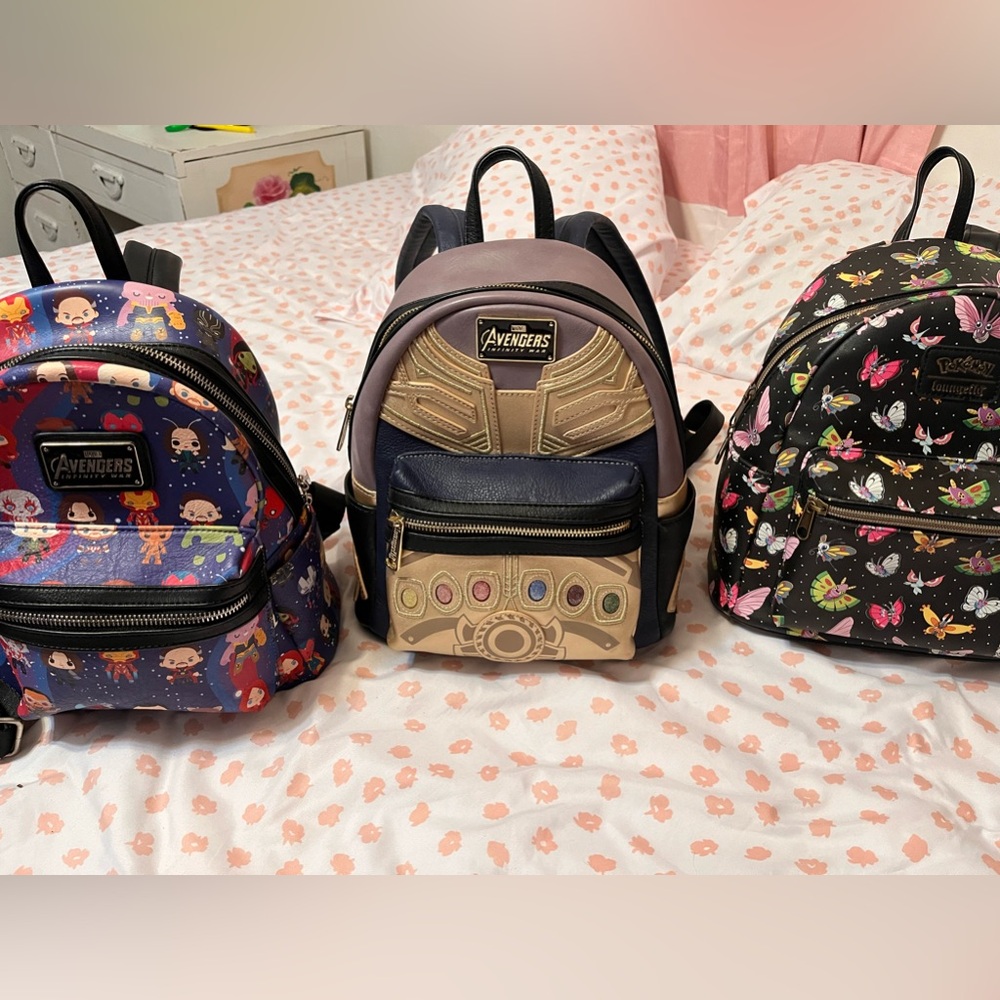 Lounge Fly Back Packs All Three - image 1